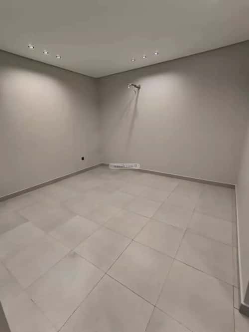 6 bedroom villa in Al Qashashiyah Al Jadid 6