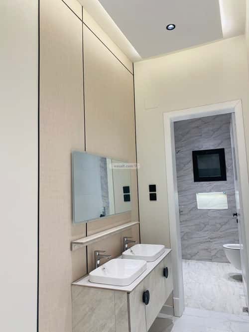 3 bedroom apartment in Al Buhayrat 7