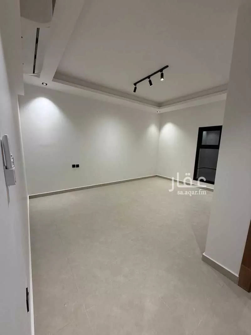 2 bedroom apartment in Al Wurud 7