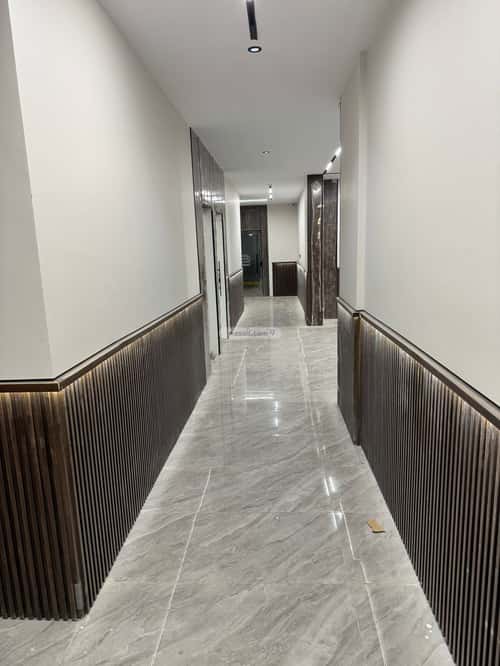 4 bedroom apartment in Batha Quraysh 1