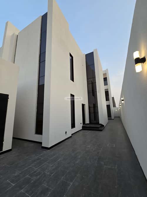 7 bedroom villa in Al Qashashiyah Al Jadid 15