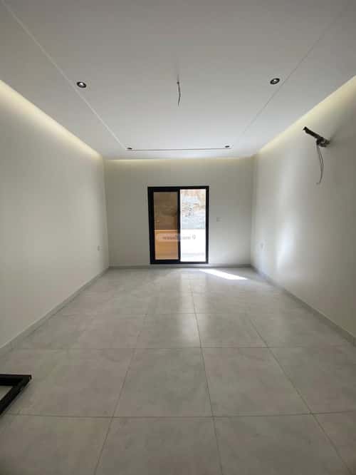 4 bedroom apartment in Batha Quraysh 8