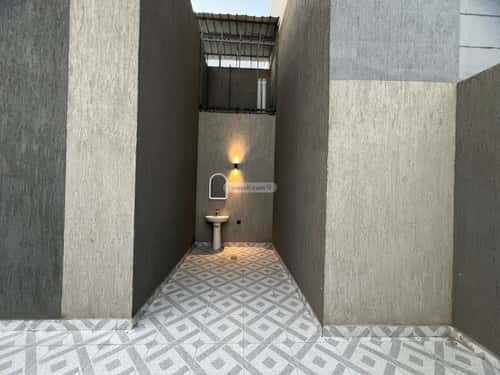 5 bedroom apartment in Al Shawqiyyah 4