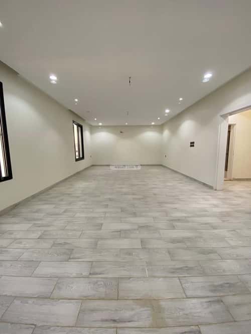 6 bedroom apartment in Al Sharayea 13