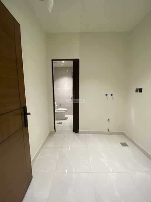 4 bedroom apartment in Al Shawqiyyah 1