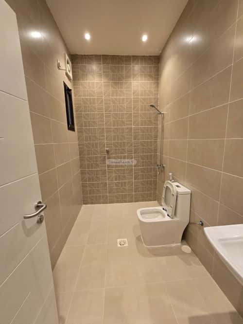 4 bedroom apartment in Al Shamiyah Al Jadid 10