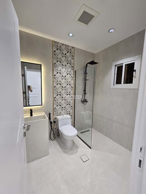 5 bedroom apartment in Batha Quraysh 2