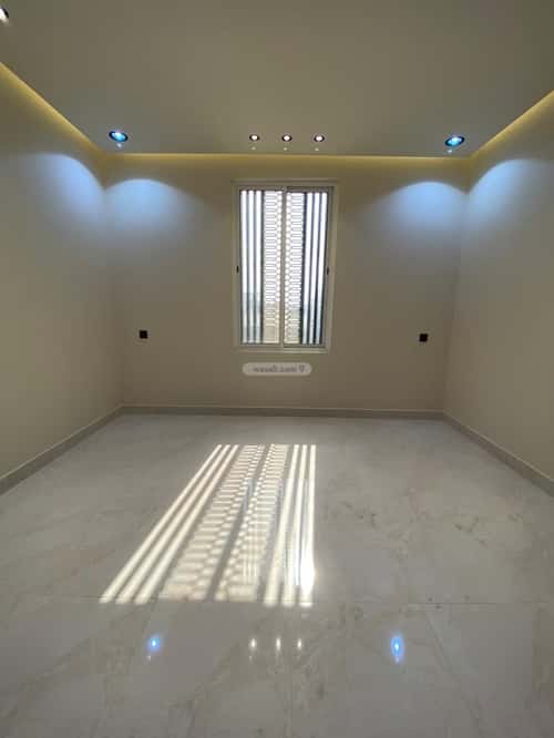 5 bedroom apartment in Al Qashashiyah Al Jadid 2