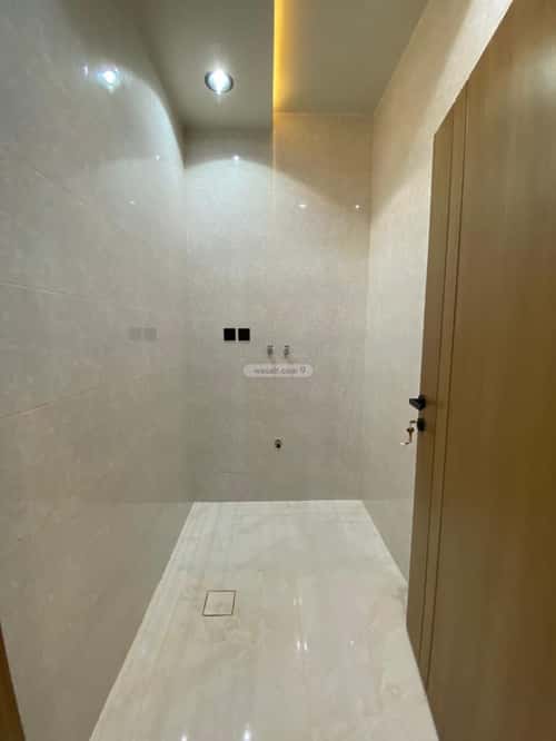 5 bedroom apartment in Al Qashashiyah Al Jadid 10