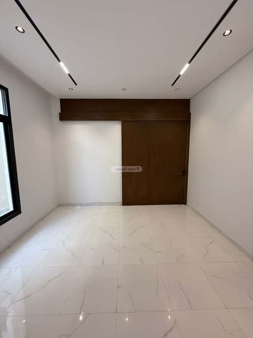 5 bedroom apartment in Wadi Jaleel 3