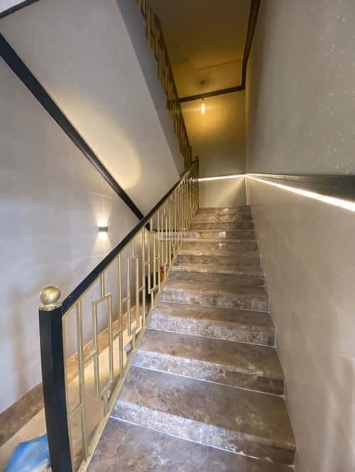 5 bedroom apartment in Al Shamiyah Al Jadid 6
