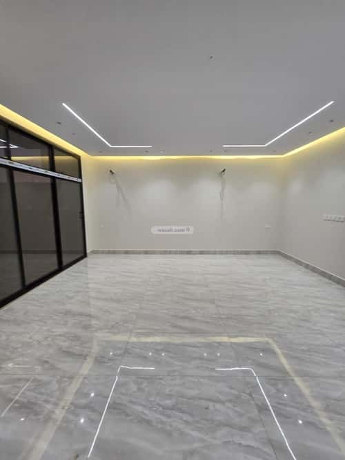 9 bedroom villa in Al Shamiyah Al Jadid 2