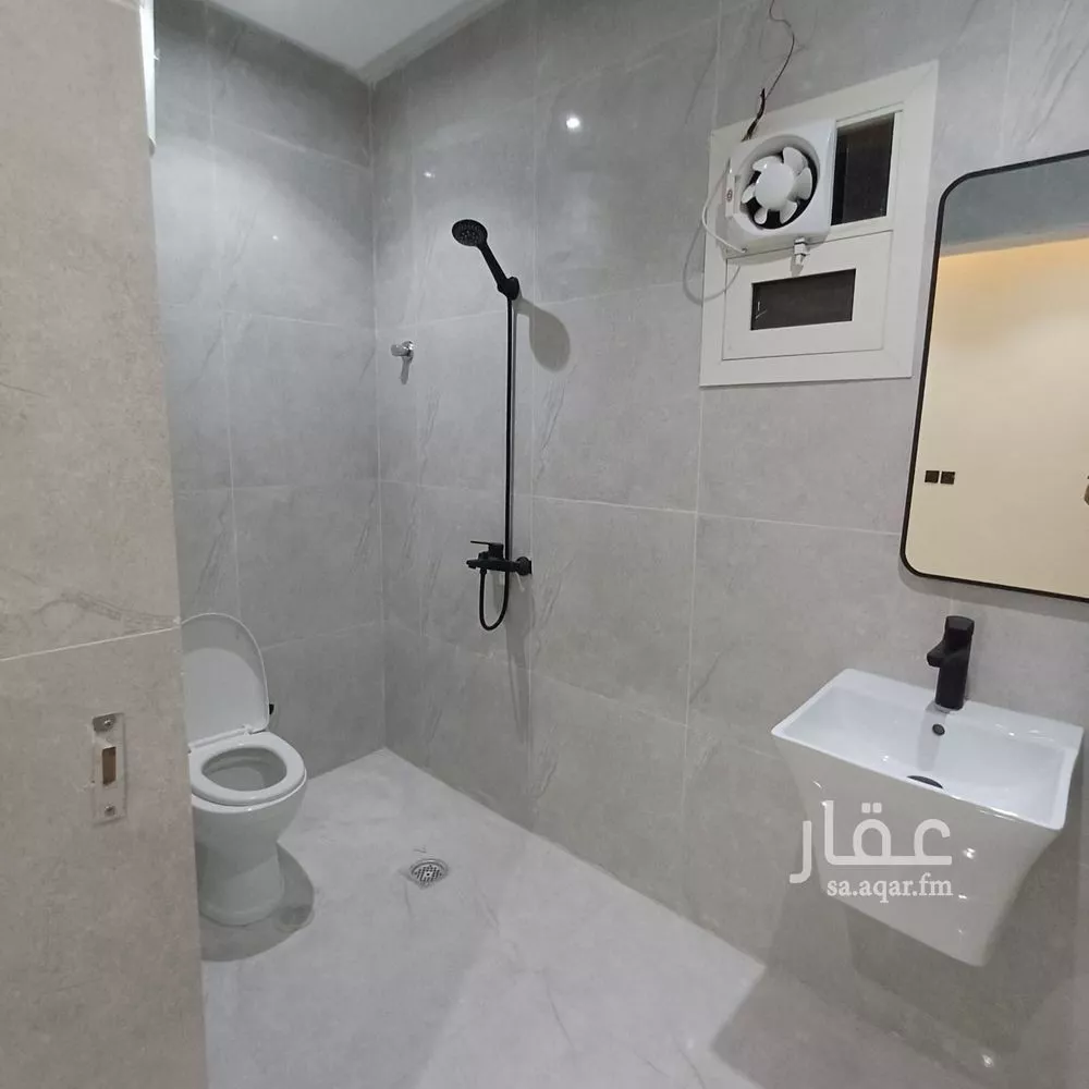 1 bedroom apartment in Al Aqiq 6