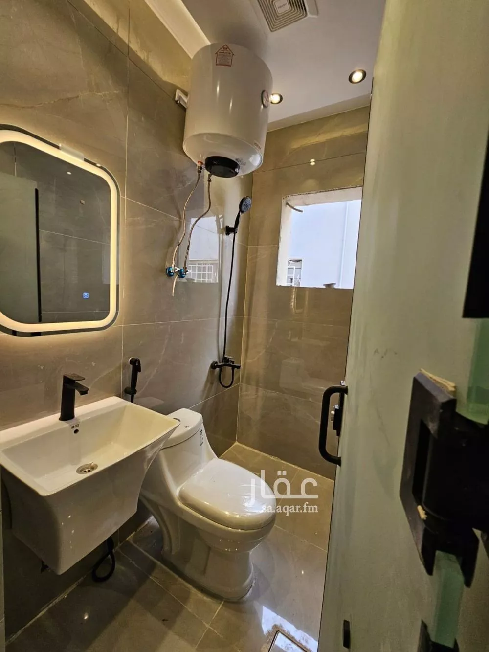 1 bedroom apartment in Al Aqiq 10
