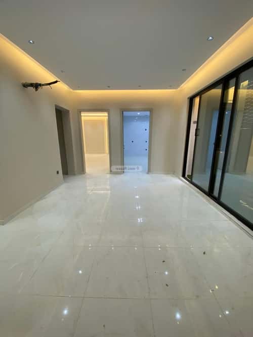 9 bedroom villa in Al Falq Al Jadid 11