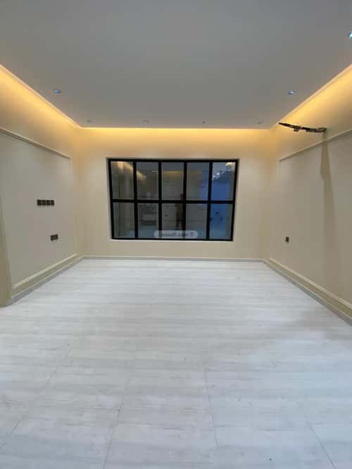 9 bedroom villa in Al Falq Al Jadid 17