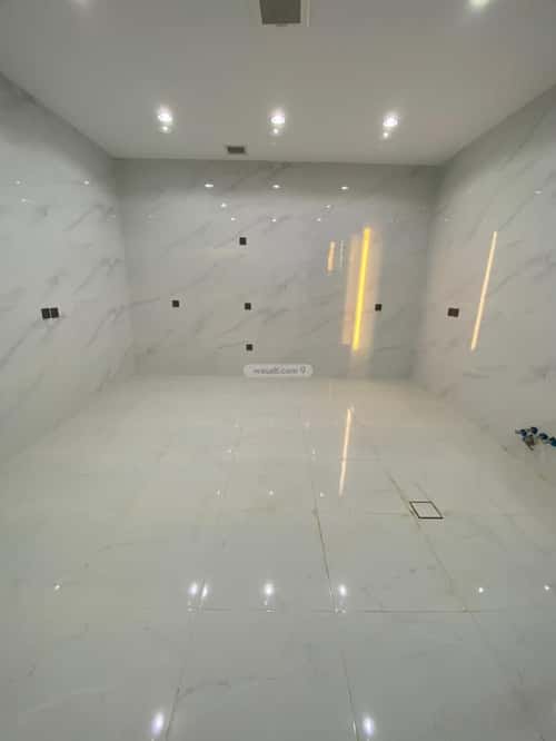 9 bedroom villa in Al Falq Al Jadid 14