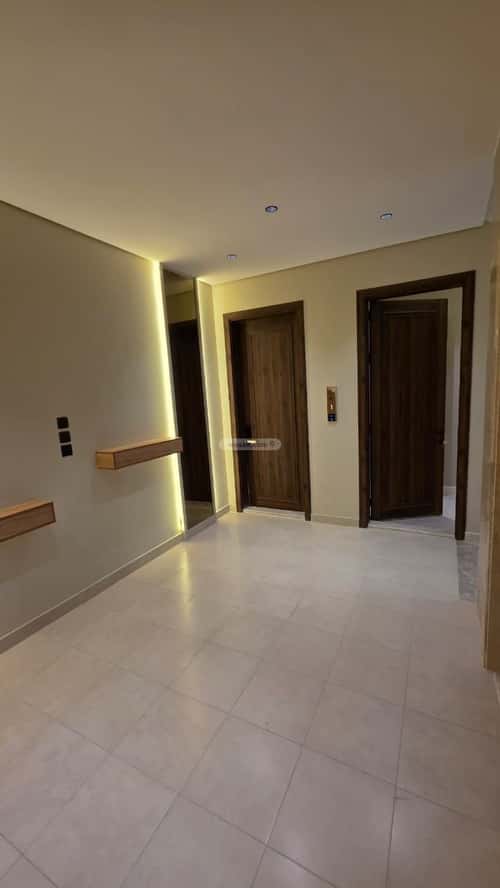 6 bedroom apartment in Al Sharayea 17