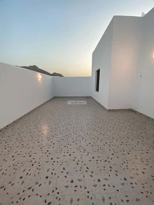 4 bedroom apartment in Al Sharayea, Makkah 6