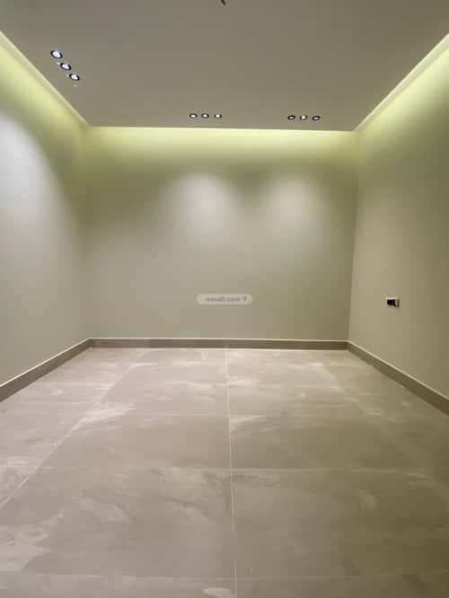 9 bedroom villa in Al Shamiyah Al Jadid 3