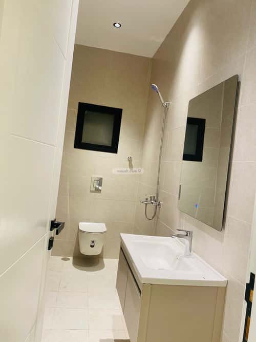 5 bedroom apartment in Al Buhayrat 4