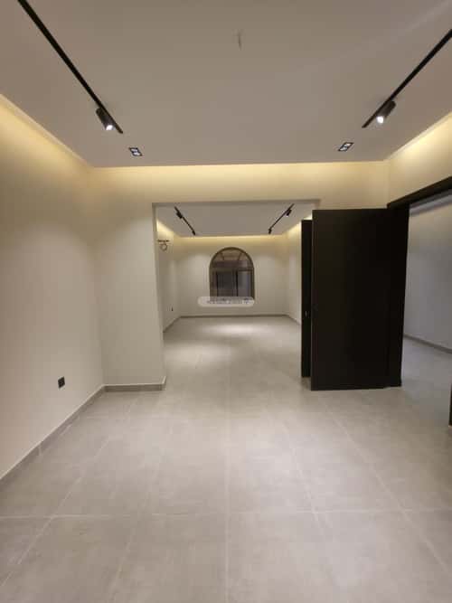 9 bedroom villa in Al Shamiyah Al Jadid 2