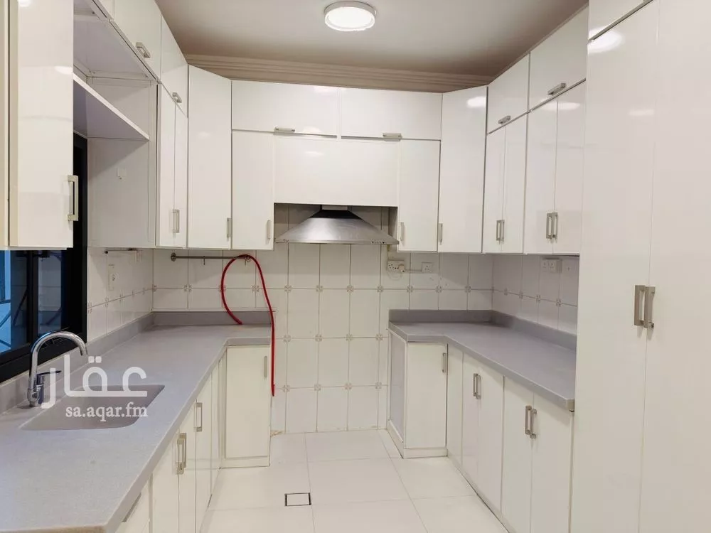 3 bedroom villa in Al Nahda, Jeddah 11