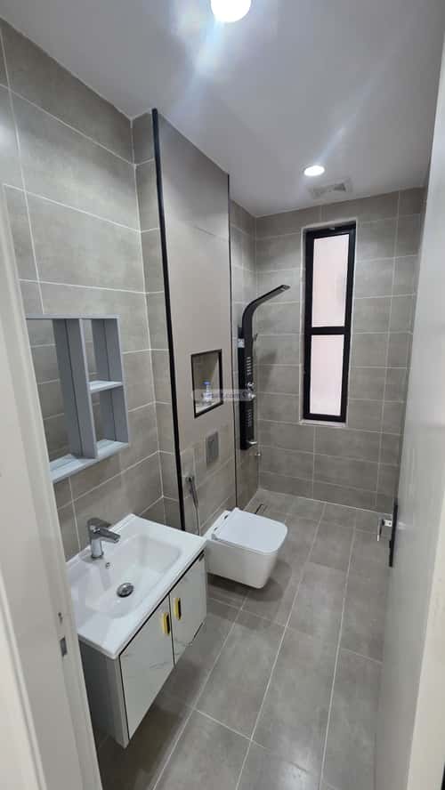 8 bedroom villa in Al Shamiyah Al Jadid 8