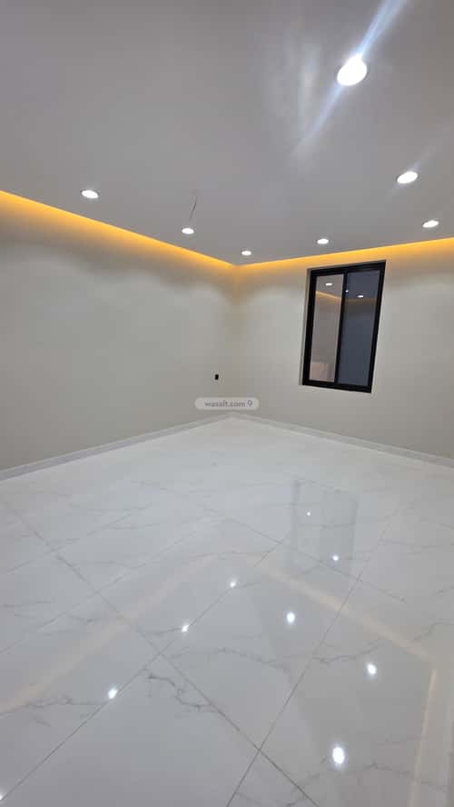 8 bedroom villa in Al Shamiyah Al Jadid 15