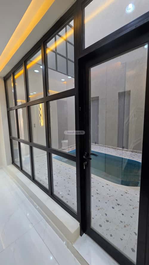8 bedroom villa in Al Shamiyah Al Jadid 18