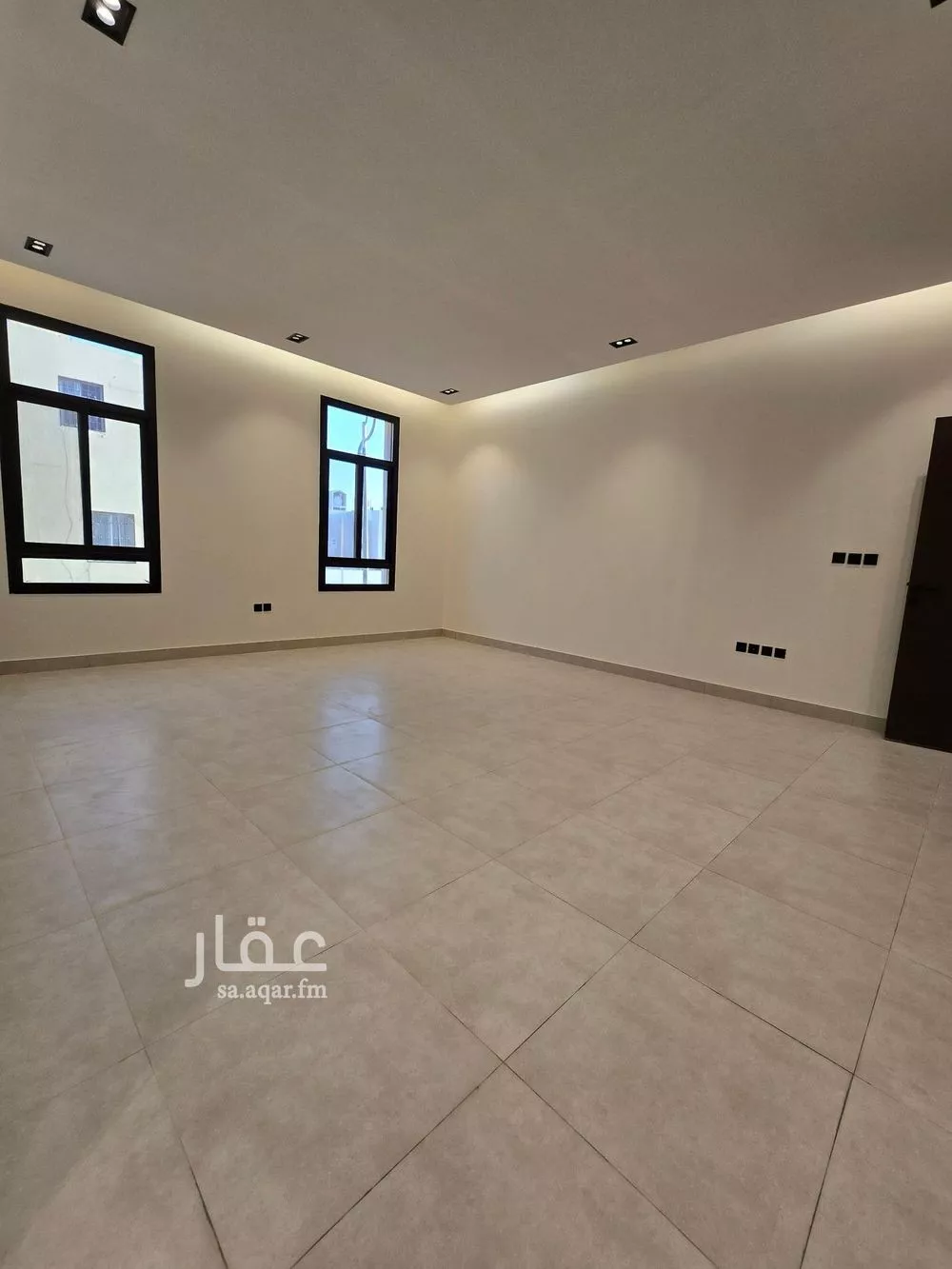 5 bedroom floor in Al Munsiyah 4