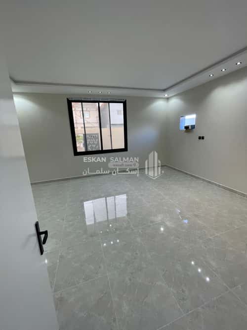 6 bedroom villa in Al Shamiyah Al Jadid 3