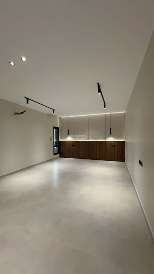 6 bedroom floor in Al Salam 11
