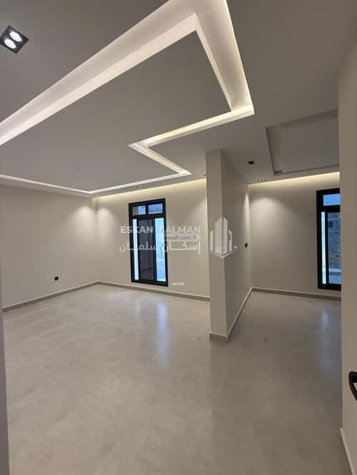 8 bedroom villa in Al Shamiyah Al Jadid 2