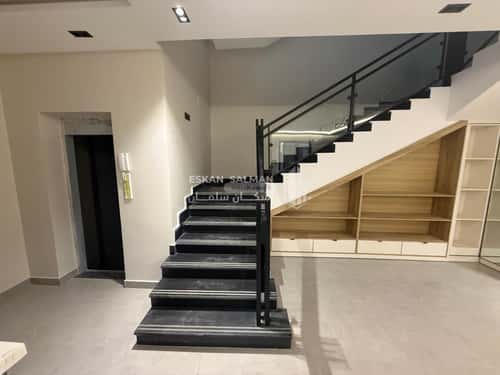 8 bedroom villa in Al Shamiyah Al Jadid 5