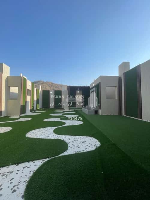 6 bedroom villa in Al Hajlah Al Jadid 15