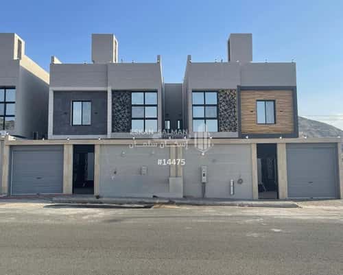 6 bedroom villa in Al Hajlah Al Jadid 16