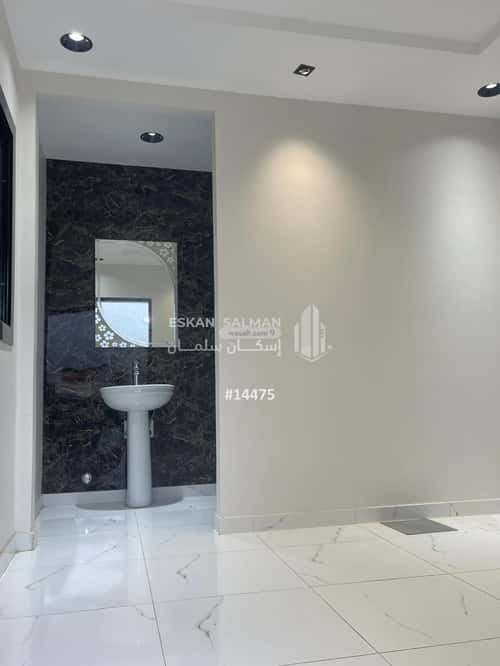6 bedroom villa in Al Hajlah Al Jadid 18