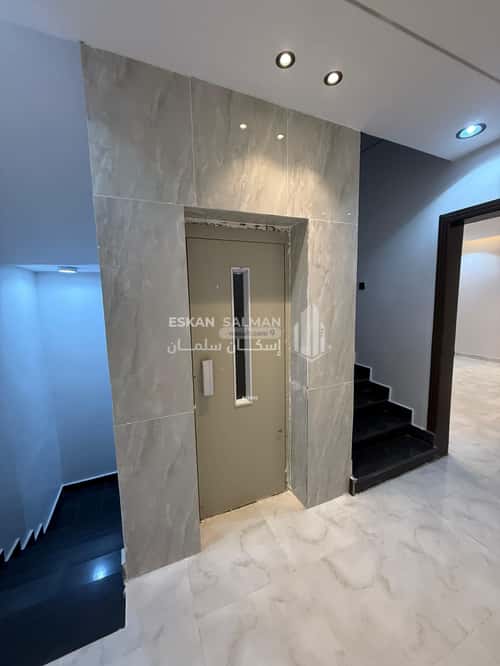 5 bedroom villa in Al Qashashiyah Al Jadid 5