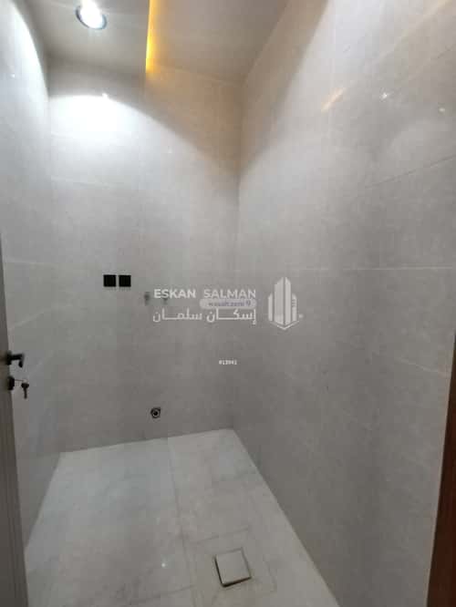 6 bedroom apartment in Al Shamiyah Al Jadid 4