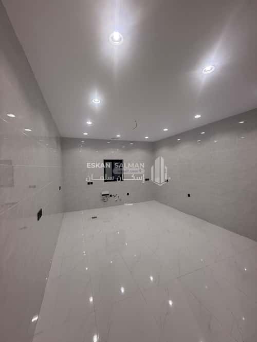 7 bedroom villa in Al Shamiyah Al Jadid 9
