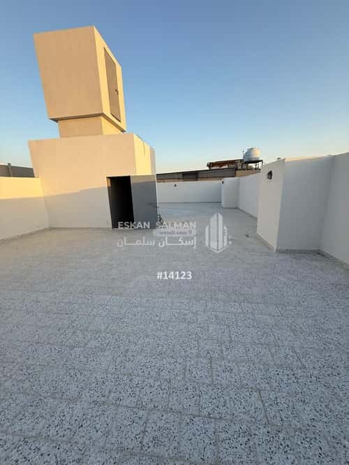 8 bedroom villa in Al Rashidiyyah 5