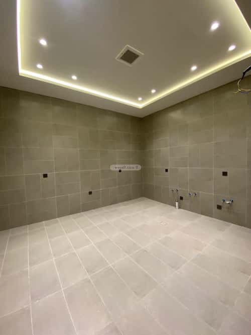 7 bedroom villa in Al Shamiyah Al Jadid 4