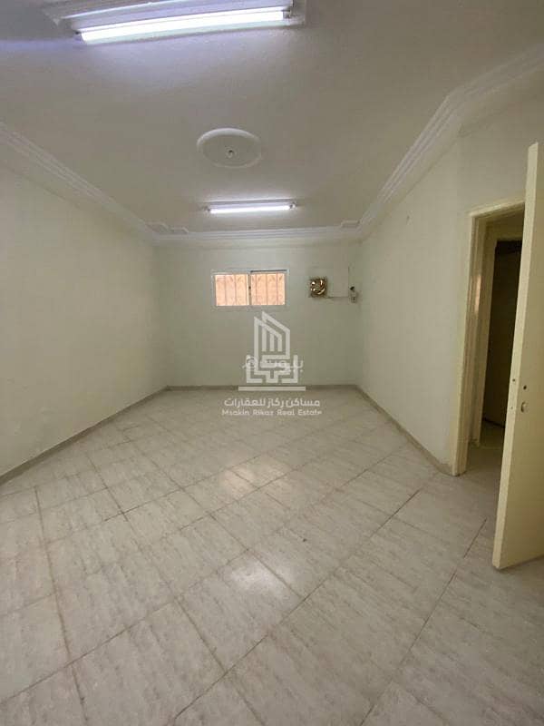 4 bedroom apartment in Al Rawabi, Riyadh 5