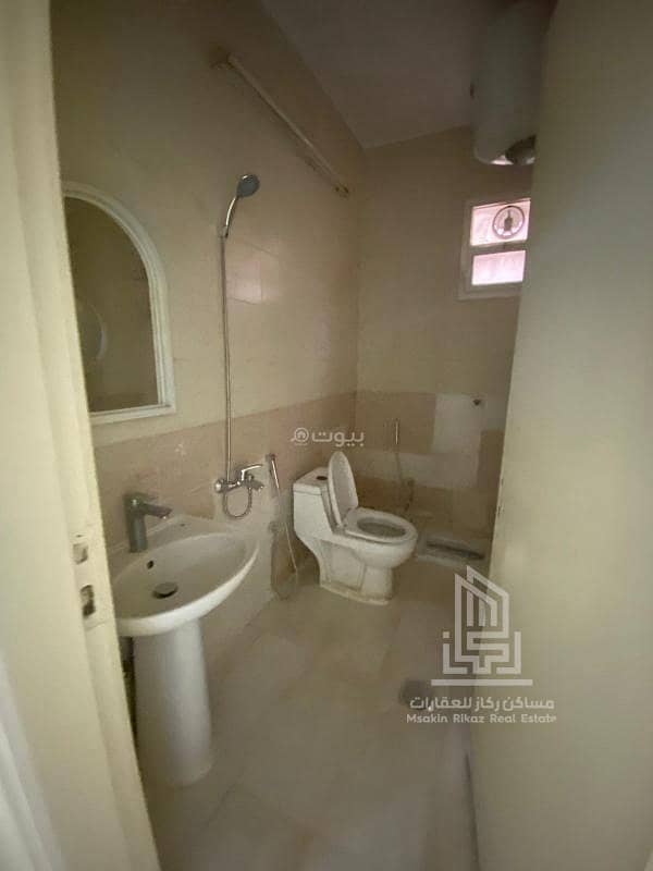 4 bedroom apartment in Al Rawabi, Riyadh 6