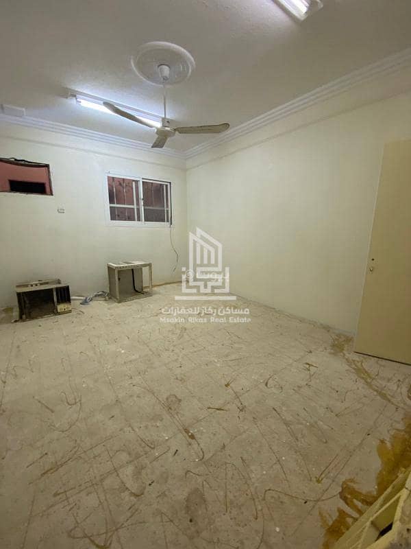 4 bedroom apartment in Al Rawabi, Riyadh 9