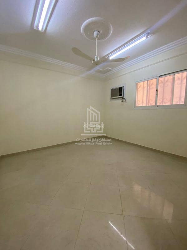 4 bedroom apartment in Al Rawabi, Riyadh 11