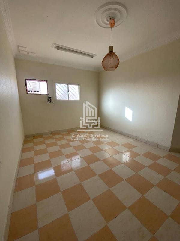 5 bedroom apartment in Al Salam, Riyadh 9