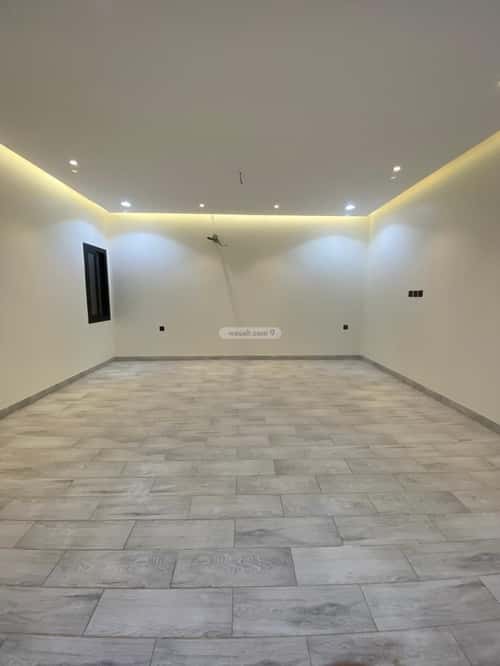 6 bedroom apartment in Al Sharayea 1