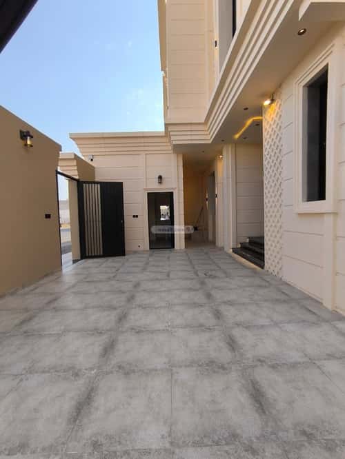 7 bedroom villa in Al Shamiyah Al Jadid 5